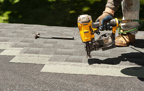 Best Emergency Roof Repair  in Breckenridge, MN